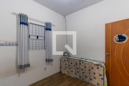 Quarto de casa para alugar com 2 quartos, 160m² em Jardim Iva, São Paulo