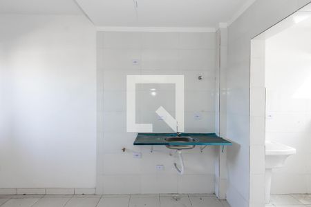 Sala/Cozinha de apartamento à venda com 2 quartos, 36m² em Vila Franci, São Paulo