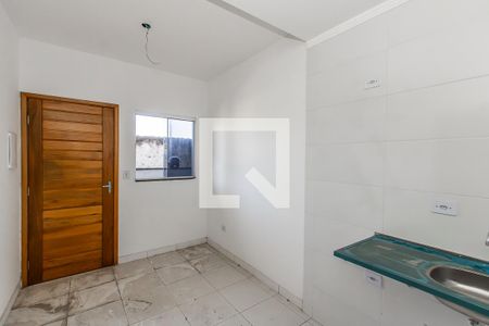 Sala/Cozinha de apartamento à venda com 2 quartos, 36m² em Vila Franci, São Paulo