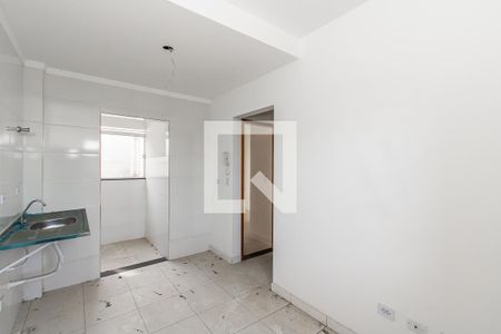 Sala/Cozinha de apartamento à venda com 2 quartos, 36m² em Vila Franci, São Paulo