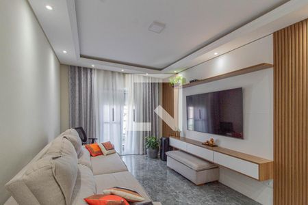 Sala de casa à venda com 3 quartos, 135m² em Vila Feliz, São Paulo