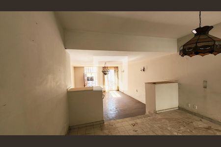 Sala de casa à venda com 3 quartos, 181m² em Vila Virginia, Jundiaí