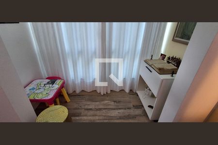 Sala de casa de condomínio à venda com 3 quartos, 194m² em Vila Valparaíso, Santo André