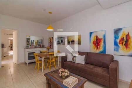 Casa à venda com 3 quartos, 250m² em Petrópolis, Porto Alegre