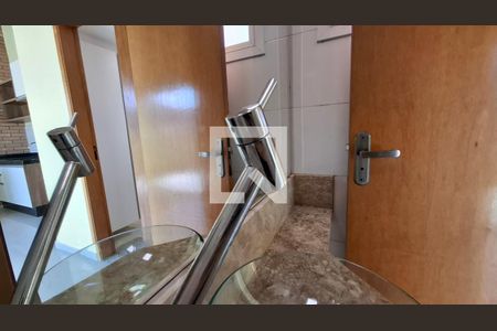 Lavabo de casa de condomínio à venda com 2 quartos, 120m² em Vila Príncipe de Gales, Santo André