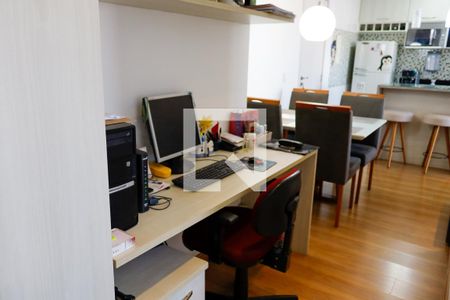 Escritório de apartamento à venda com 2 quartos, 58m² em Santo Antônio, Osasco