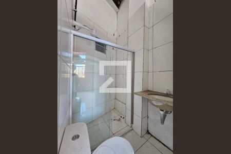 Banheiro de kitnet/studio para alugar com 0 quarto, 20m² em Nazaré, Salvador