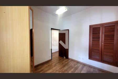 Casa à venda com 3 quartos, 120m² em Cerqueira César, São Paulo