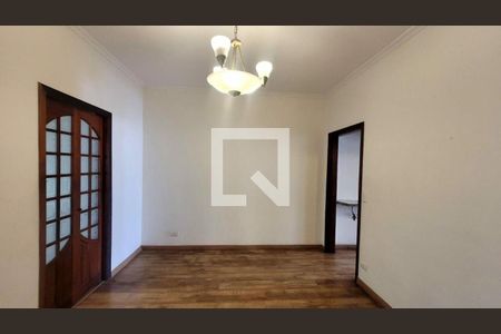 Casa à venda com 3 quartos, 120m² em Cerqueira César, São Paulo