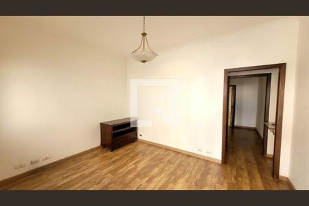 Casa à venda com 3 quartos, 120m² em Cerqueira César, São Paulo