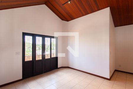 Sala 3 de casa à venda com 3 quartos, 600m² em Trevo, Belo Horizonte