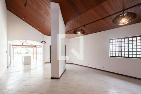 Sala 1 de casa à venda com 3 quartos, 600m² em Trevo, Belo Horizonte