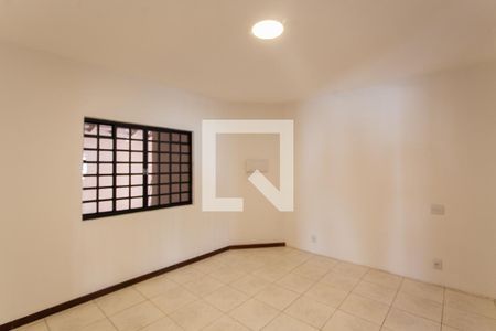 Sala 2 de casa à venda com 3 quartos, 600m² em Trevo, Belo Horizonte