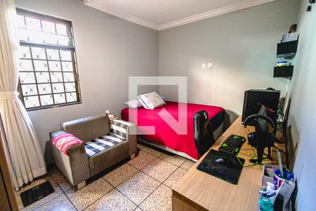 Quarto de casa à venda com 4 quartos, 315m² em Itapoã, Belo Horizonte