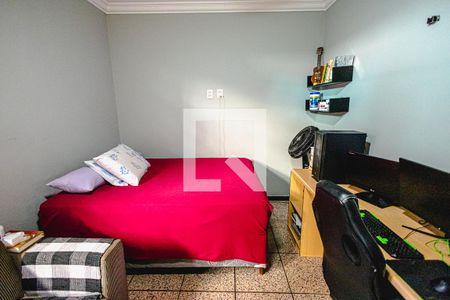 Quarto de casa à venda com 4 quartos, 315m² em Itapoã, Belo Horizonte