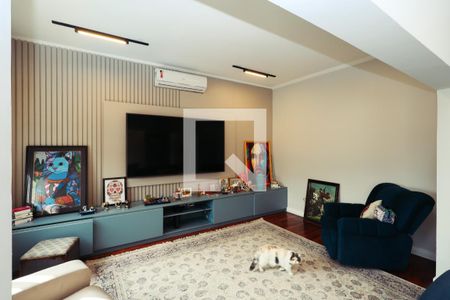 Sala de casa à venda com 5 quartos, 550m² em Cursino, São Paulo