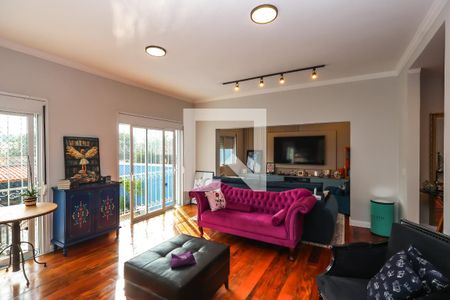 Sala de casa à venda com 5 quartos, 550m² em Cursino, São Paulo