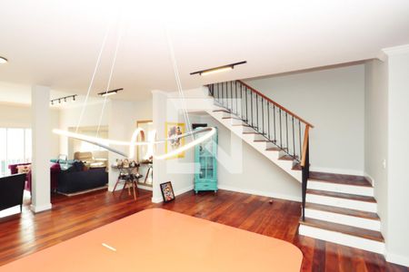 Sala de casa à venda com 5 quartos, 550m² em Cursino, São Paulo