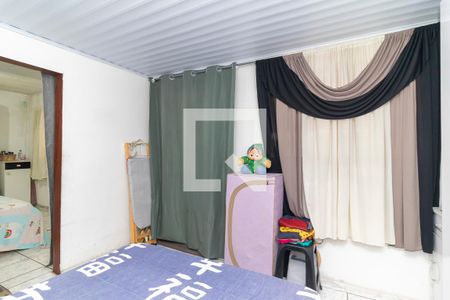 Casa 01 - Quarto 1 de casa à venda com 7 quartos, 200m² em Vila Verde, São Paulo