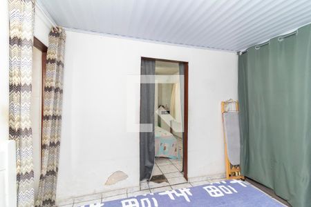 Casa 01 - Quarto 1 de casa à venda com 7 quartos, 200m² em Vila Verde, São Paulo