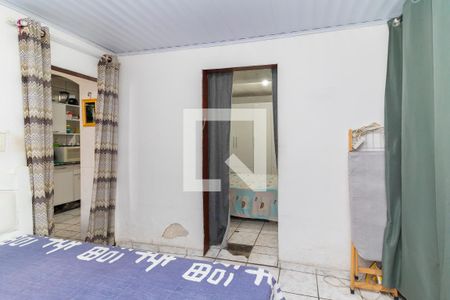 Casa 01 - Quarto 1 de casa à venda com 7 quartos, 200m² em Vila Verde, São Paulo