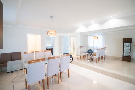 Sala de Jantar de casa à venda com 4 quartos, 343m² em Cabral, Contagem