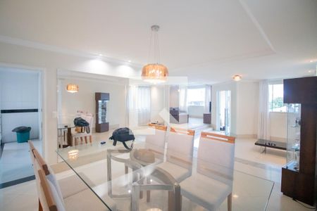 Sala de Jantar de casa à venda com 4 quartos, 343m² em Cabral, Contagem