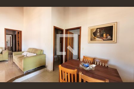 Sala de casa à venda com 3 quartos, 319m² em Parque Jatibaia (sousas), Campinas