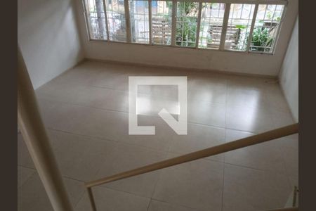 Casa à venda com 3 quartos, 220m² em Rolinópolis, São Paulo