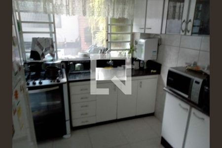 Casa à venda com 3 quartos, 105m² em Jardim Trussardi, São Paulo