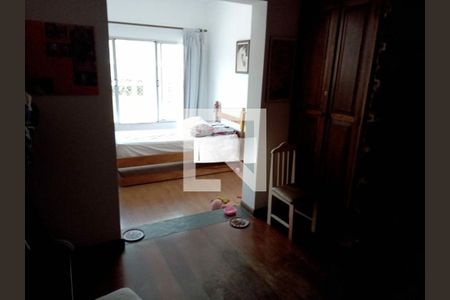 Casa à venda com 3 quartos, 105m² em Jardim Trussardi, São Paulo