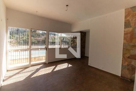 Sala de casa à venda com 3 quartos, 180m² em Fátima, Niterói