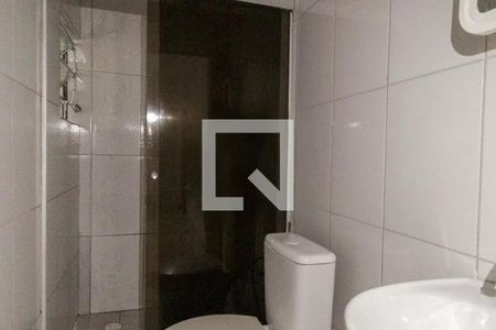 Banheiro de casa para alugar com 1 quarto, 50m² em Jardim Elizabeth, São Paulo