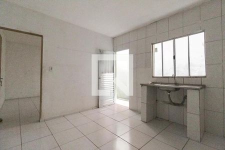 Sala/Cozinha de casa para alugar com 1 quarto, 50m² em Jardim Elizabeth, São Paulo