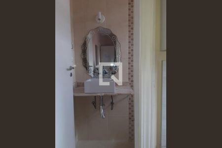 Casa à venda com 3 quartos, 120m² em Vila Vitorio Mazzei, São Paulo