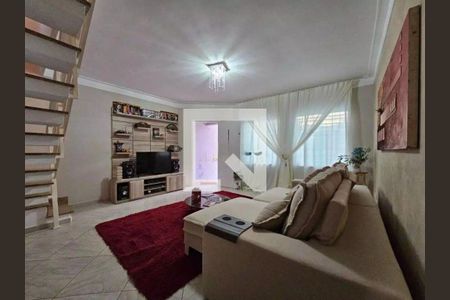 Casa à venda com 3 quartos, 120m² em Vila Vitorio Mazzei, São Paulo