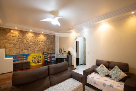 Sala de casa à venda com 6 quartos, 147m² em Vila Nilo, São Paulo