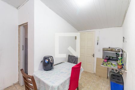 Sala de Jantar de casa à venda com 2 quartos, 400m² em Vila Carmosina, São Paulo