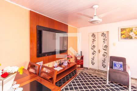 Sala de casa à venda com 2 quartos, 400m² em Vila Carmosina, São Paulo