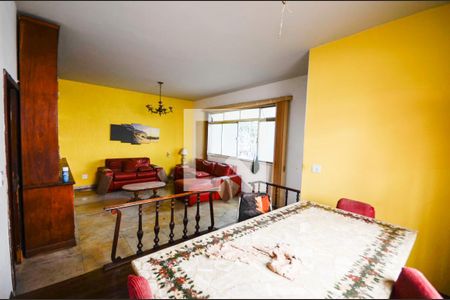 Sala de casa para alugar com 4 quartos, 280m² em Vila Isabel, Rio de Janeiro