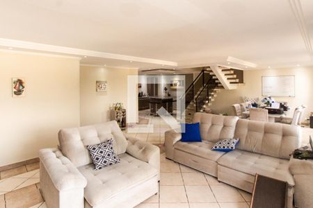 Sala de casa à venda com 4 quartos, 375m² em Jardim Guapira, São Paulo