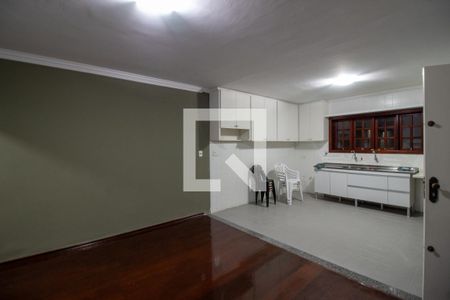 Sala de Jantar de casa para alugar com 3 quartos, 200m² em Vila Sonia, São Paulo