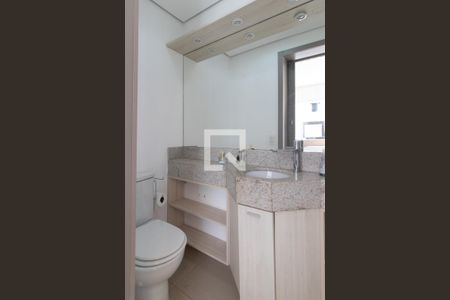 Lavabo de casa de condomínio à venda com 3 quartos, 177m² em Teresópolis, Porto Alegre