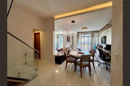 Sala 1 de apartamento à venda com 4 quartos, 144m² em Copacabana, Rio de Janeiro