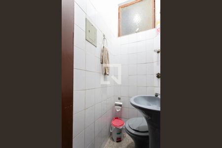Lavabo de casa de condomínio à venda com 3 quartos, 120m² em Venda Nova, Belo Horizonte