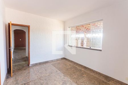 Sala de casa à venda com 3 quartos, 360m² em Santa Ines, Belo Horizonte