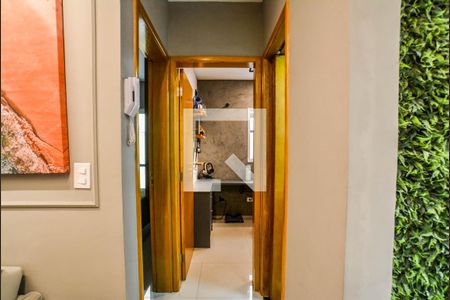 Corredor de apartamento à venda com 2 quartos, 50m² em Vila Assunção, Santo André