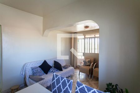 Sala de casa à venda com 3 quartos, 171m² em São Bernardo, Belo Horizonte