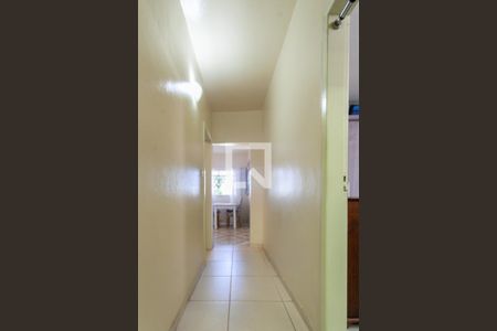 Corredor de casa à venda com 3 quartos, 171m² em São Bernardo, Belo Horizonte