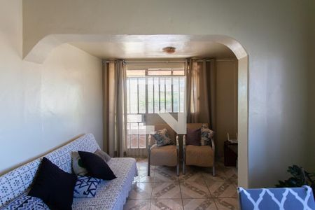 Sala de casa à venda com 3 quartos, 171m² em São Bernardo, Belo Horizonte